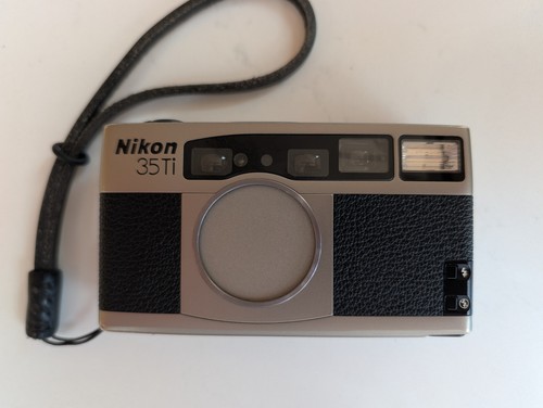 Nikon 35ti excellent - 35ti,