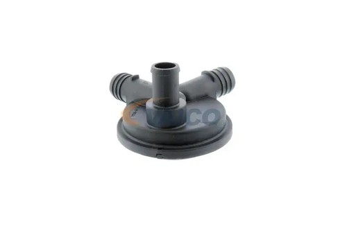 Engine breather oil separator