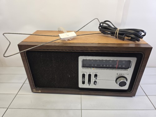 Vintage zenith table top fm - table, am/fm