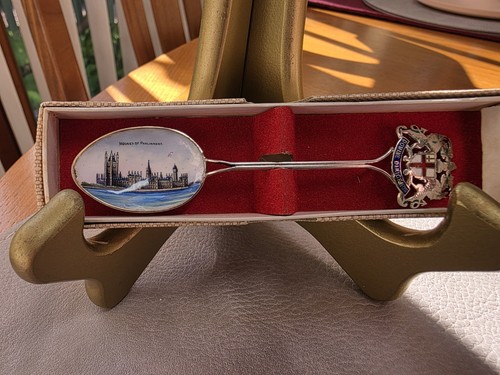 White metal and enamel - white,
