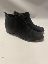 Clarks Colindale Narrative