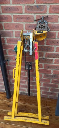 Hilmor steel 25mm conduit - 20-25mm,