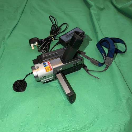 Sony handycam ccd trv78e - ccd,