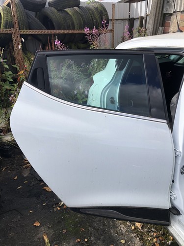 Renault clio mk4 rear door - clio,