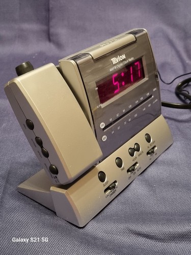 Tevion 105 projection fm - cr-105, am/fm