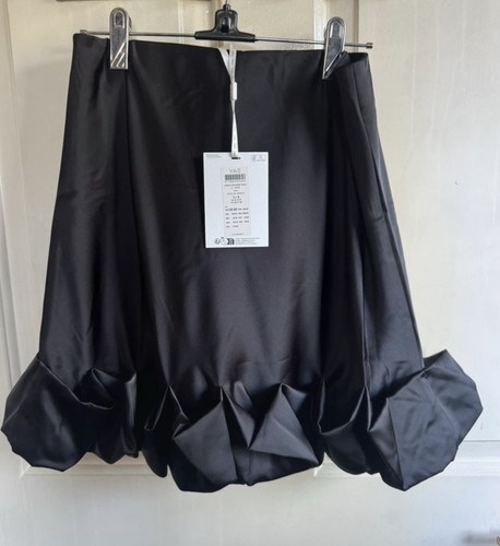 Yas black satin bubble hem - black,