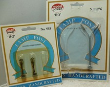 Model Power 593 & 406 HO Gauge Electric Street Lights/Lamp Posts