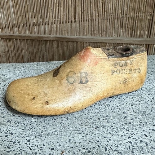 Cobblers wooden shoe form - cobblers,