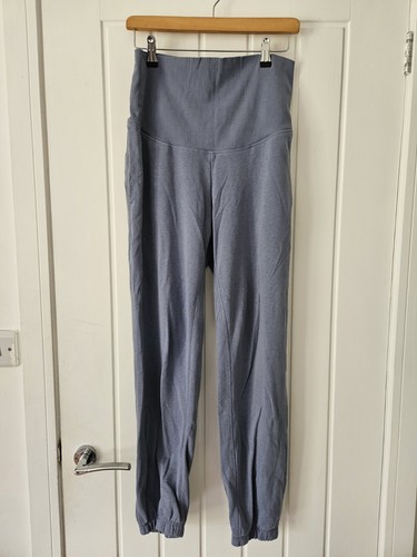 Mama maternity lounge - h&m,