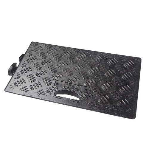 Single black heavy duty kerb - -,