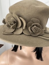 Vintage 60s Women’s Hat Saks