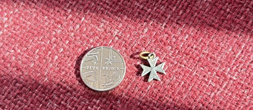 Vintage maltese cross - vintage, pendant