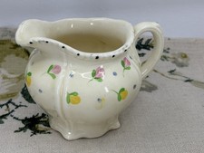 VINTAGE 1930s RIDGEWAYS Bedford Ware milk jug with floral pattern