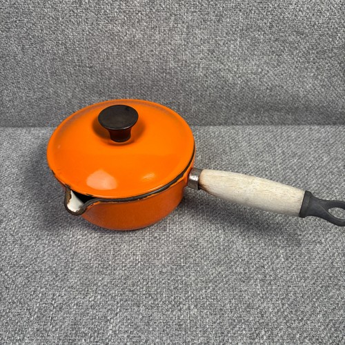Creuset cast iron - creuset, saucepan
