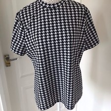 SHEIN Black White Dogtooth T-shirt Size 3XL UK 16