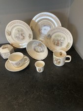 Beatrice Potter Mrs Tiggle-Winkle Wedgewood Pottery Set of nine items