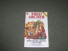 Hawthorn Hedge Country