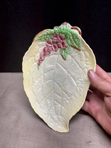 Carlton ware leaf plate - ware, 1670
