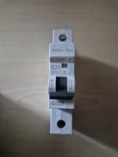 MEMERA 2000 B20 AMP CIRCUIT
