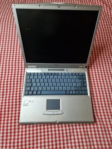 Fujitsu siemens lifebook - lifebook, e6570