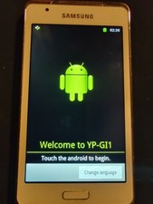 Vintage Samsung Galaxy Player 4.2 YP-GI1