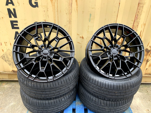 Alloy wheels tyres - &,