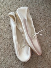 New Ivory Satin Bridesmaid Flower Girl Communion Ballet Shoes UK 1.5