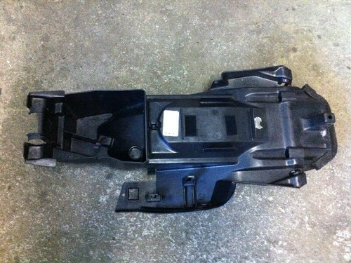 Wheel arch rear - ,