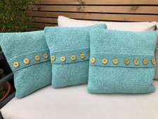 NEW hand made knitted pale