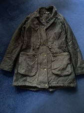 Women's Red Herring Olive