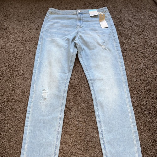 Bnwt ladies size 14 - size,