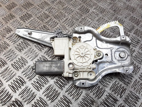 2003 toyota avensis window - 2003,
