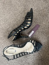 Debut Heels Size 6 New With