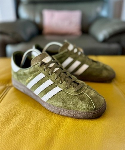 Brand new adidas munchen - new,