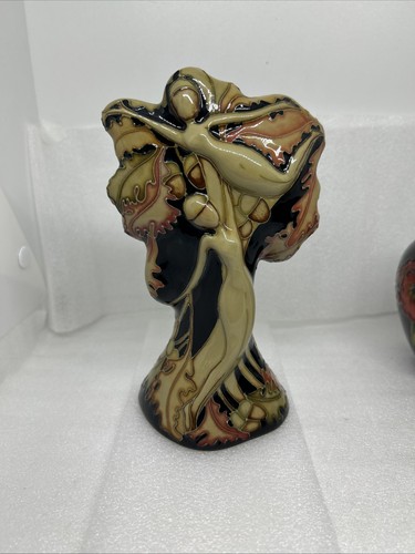Moorcroft pottery oak - moorcroft, 'oak