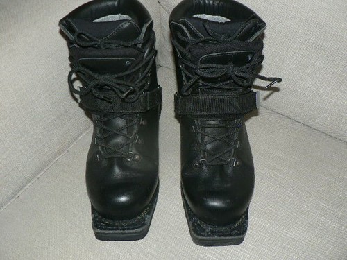 Used size 9 - , 7.5