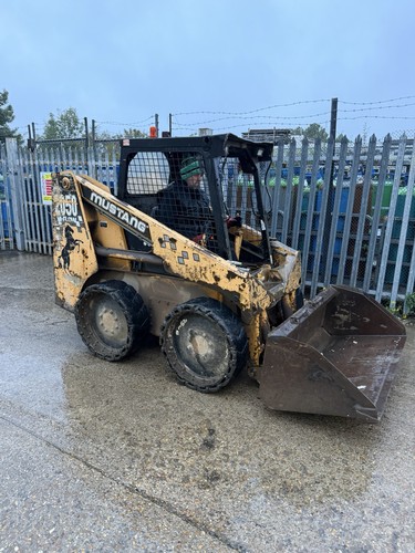 Mustang 2050 skid steer - mustang,