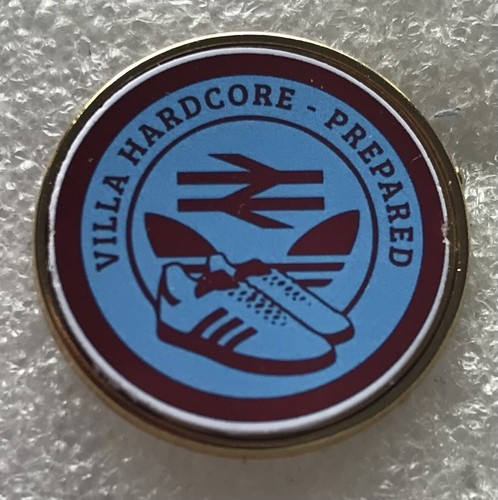 Football soccer fans - football, pin