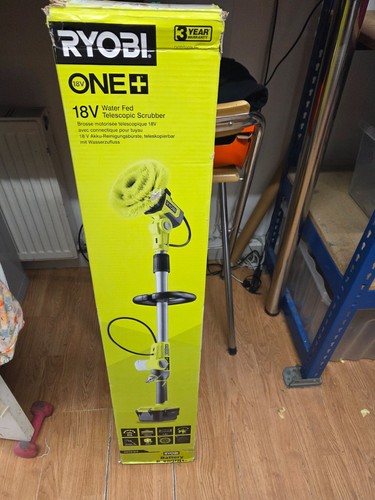 Ryobi one plus 18v - water, fed