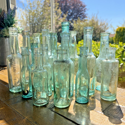 Aqua green vintage glass - aqua,