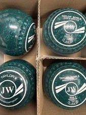 Taylor Inter Lawn Bowls - Size