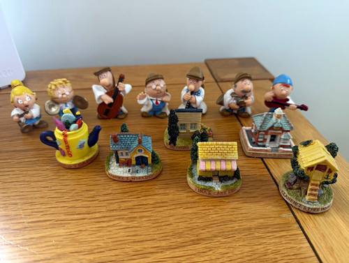 Tetley tea promotional figures