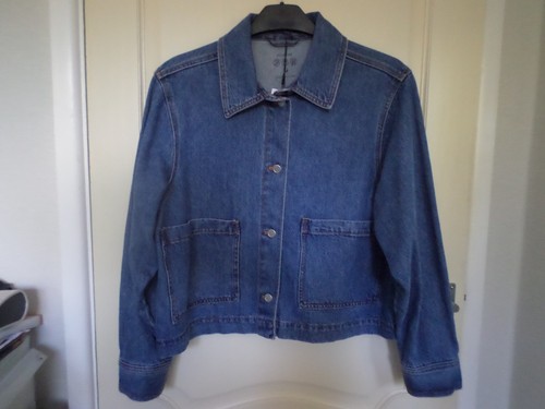 Primark new with tag - with, boxy