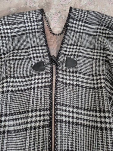 Dogtooth black white knitted - &,
