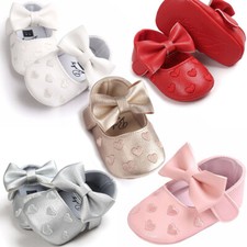Newborn baby girl - baby,