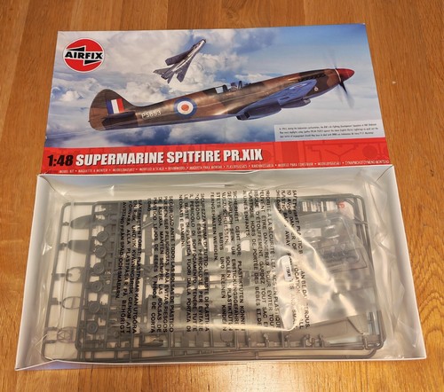 Airfix prxlx spitfire - airfix,