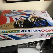 Scalextric Velodrome cycling