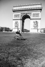 Analog Photo Print Bike Arc de