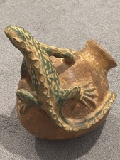 Vintage Mexican Pottery Jug with Lizard Design – Handcrafted Ceramic – Signed