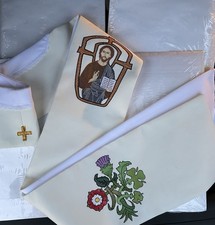 Vintage Embroidered Clergy, priest, vicar, minister stole in white. Rare 